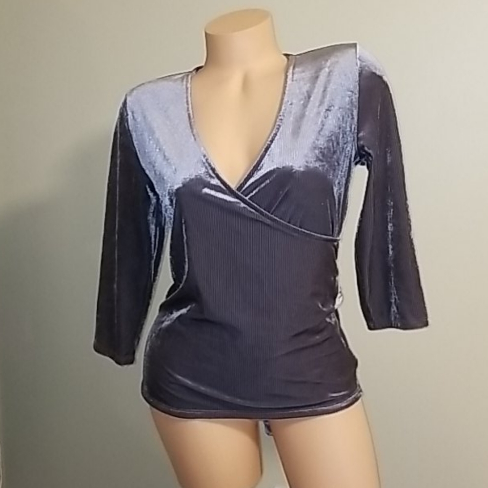 Express Soft Velvety Sweater New with Tags Medium